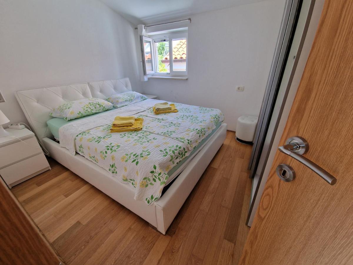 Villa Beautiful House Lanna Izola Esterno foto